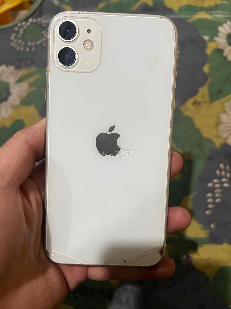 Apple iPhone 11 64GB Trắng Đã sử dụng. Mua bán Điện thoại tại Huyện Văn Lâm Hưng Yên được đăng bởi Dương TuấnAnh hình 1
