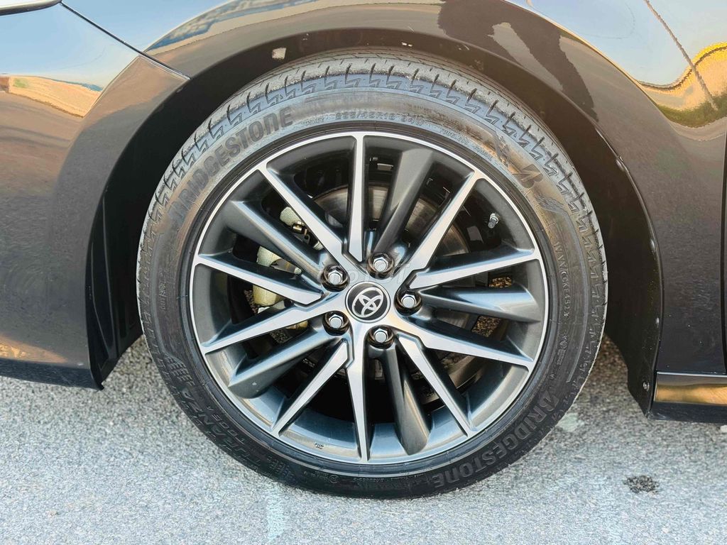Toyota Camry 2022 2.5 Q. Mua bán Ô tô tại Huyện Sóc Sơn Hà Nội được đăng bởi AUTO VĨNH CƯỜNG hình 4