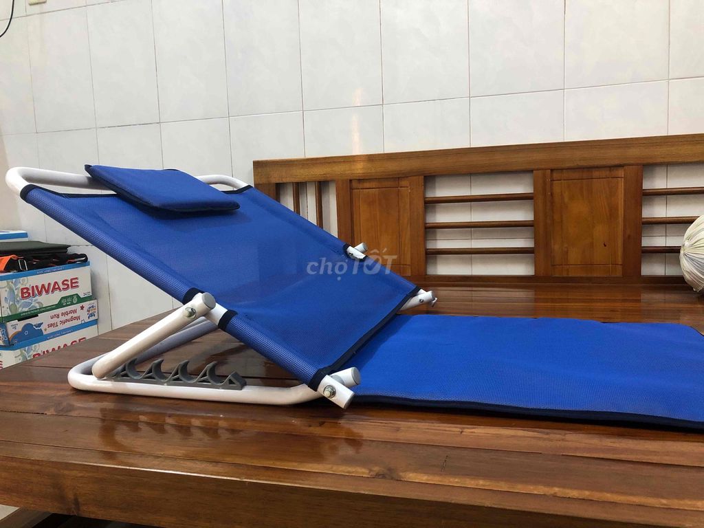 Ghế bệt tựa lưng Vải lưới Kim loại Xanh dương. Mua bán Bàn ghế tại Thành phố Thủ Dầu Một Bình Dương được đăng bởi Dnakepham hình 1