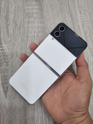 Samsung Galaxy Z Flip4 256GB Rêu