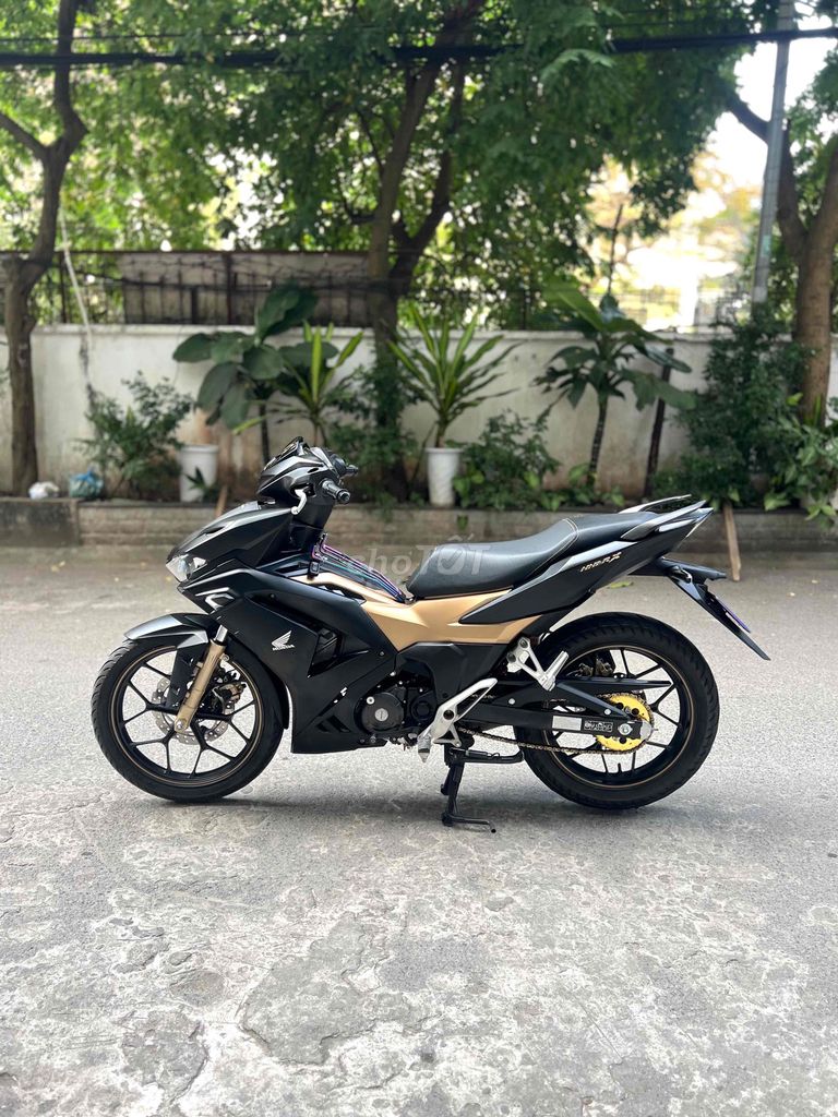 Xe Máy Anh Thao Winner V3 150abs màu đen. Mua bán Xe máy tại Quận Cầu Giấy Hà Nội được đăng bởi shop xe may cũ anh thao hình 2