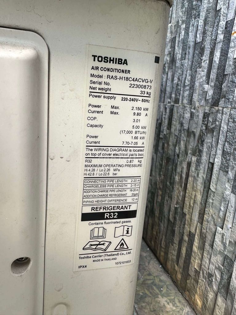 Máy lạnh Toshiba RAS-H18C4ACVG-V. Mua bán Máy lạnh, điều hoà tại Quận Bình Tân Tp Hồ Chí Minh được đăng bởi My Lê hình 1