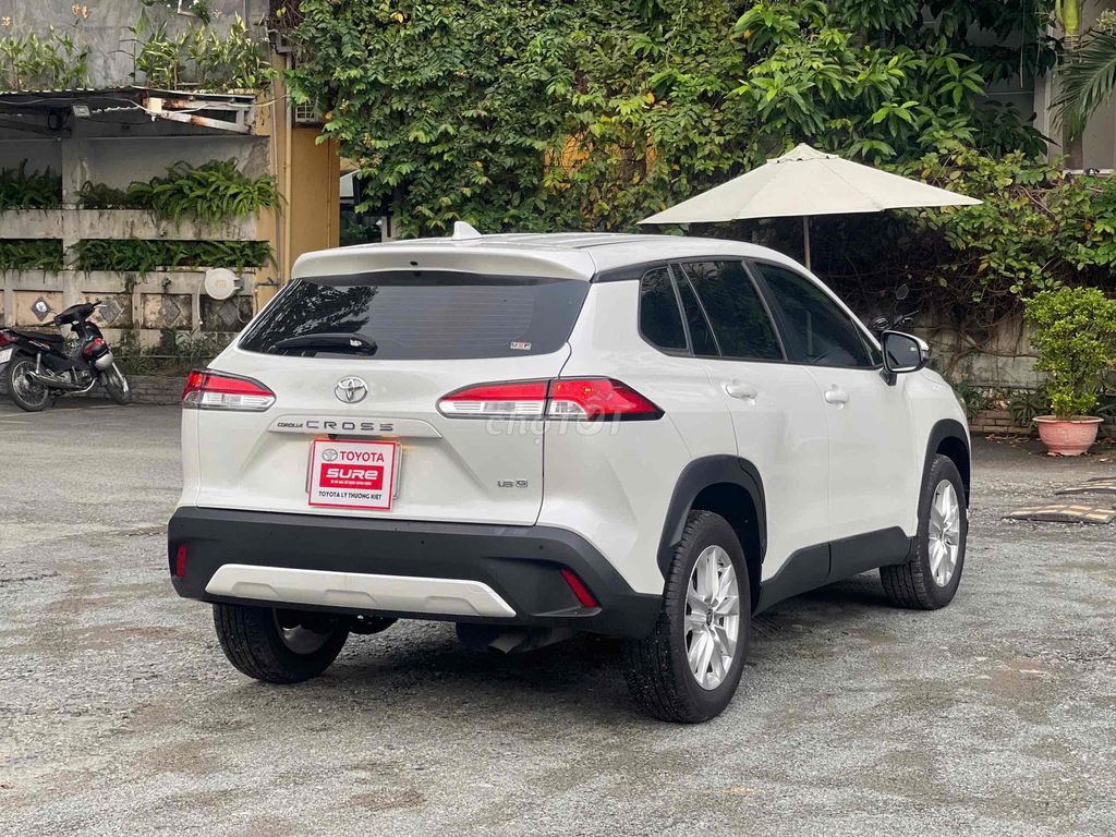 TOYOTA COROLA CROSS 1.8G 2022 siêu lướt  21.300Km. Mua bán Ô tô tại Quận Tân Phú Tp Hồ Chí Minh được đăng bởi TRƯƠNG THANH TUYỀN hình 4
