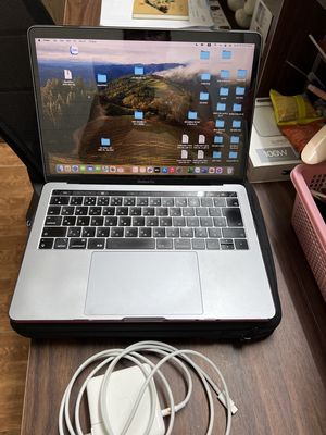 Bán MacBook Pro 2019 i7 ram 16G ổ 1T đẹp chất