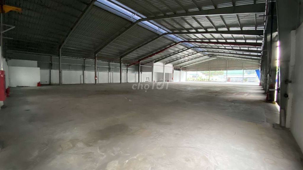 👑 XƯỞNG CHO THUÊ DT 1700M2 GIÁ 200TR BÌNH CHIỂU THỦ ĐỨC