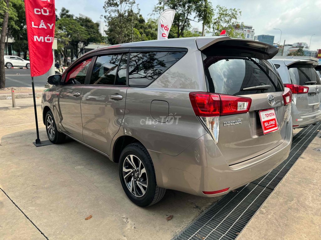 Toyota Innova 2022 Số Sàn Đồng, hỗ trợ trả góp