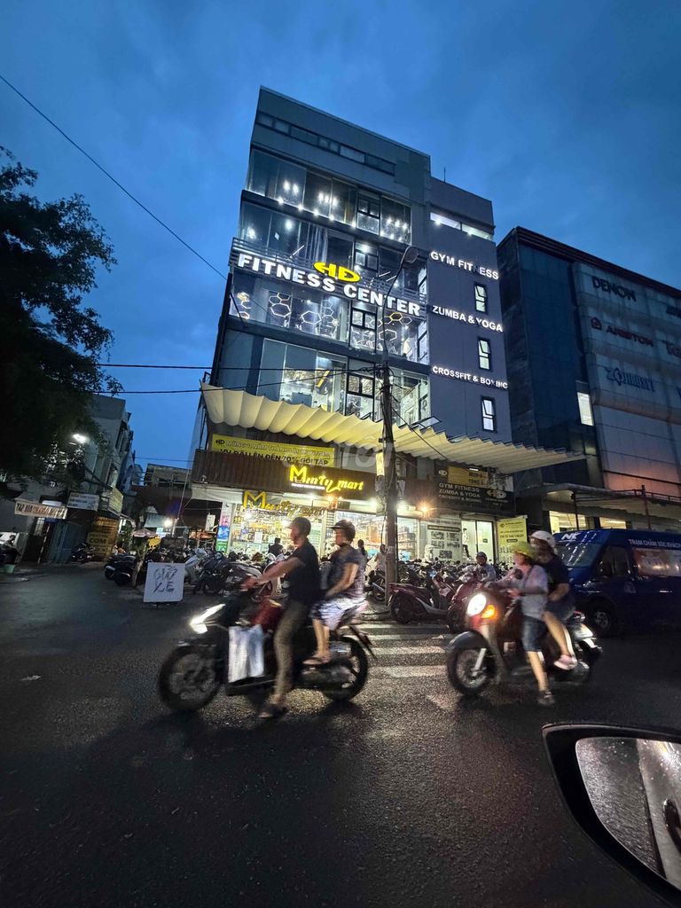 Rent · 3 bd · 300 м² · Quận Hải Châu, ул. Đường 2 Tháng 9
