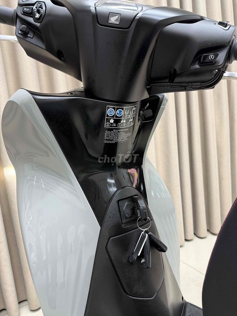 SH 125abs siêu lướt mới chạy 1 ngàn km. Mua bán Xe máy tại Quận Thanh Khê Đà Nẵng được đăng bởi THẾ MẪN CHUYÊN XE LƯỚT CÓ BÁN TRẢ GÓP  hình 8