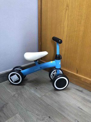 Bán cái xe Chòi chân cho Bé. Mua bán Mẹ và bé tại Quận 4 Tp Hồ Chí Minh được đăng bởi Hạnh