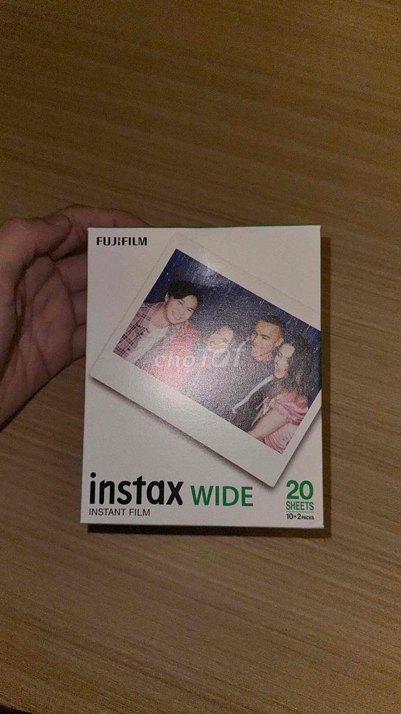 Phim máy ảnh Fujifilm Instax Wide. Mua bán Máy ảnh, Máy quay tại Quận 3 Tp Hồ Chí Minh được đăng bởi châu hình 1