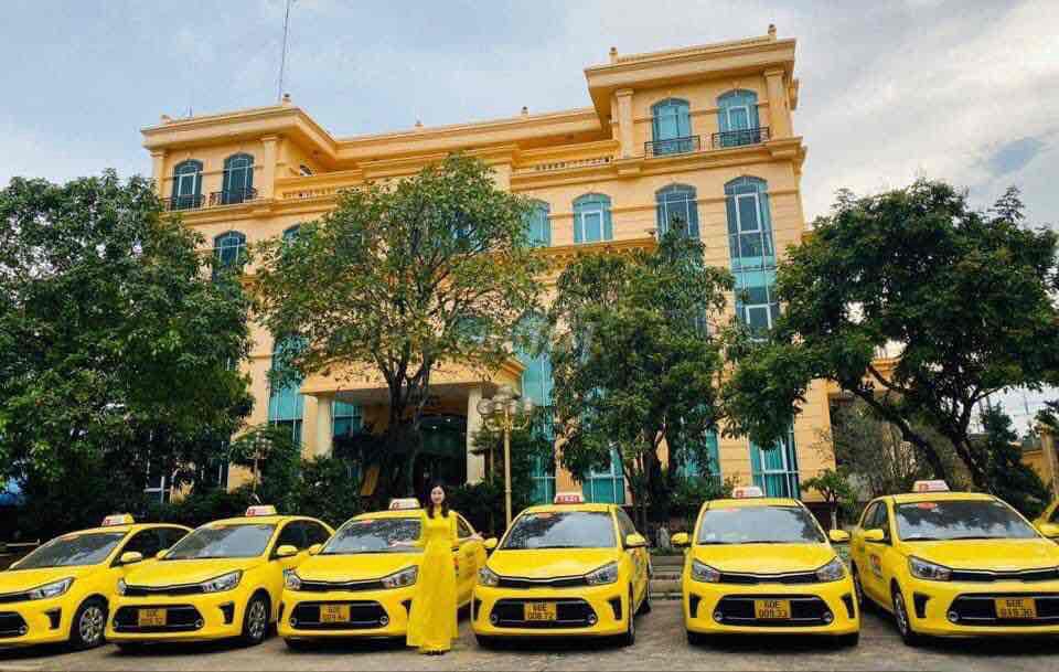 tuyển dụng tài xế công nghệ Xe Ôm-TaxiGiao Hàng