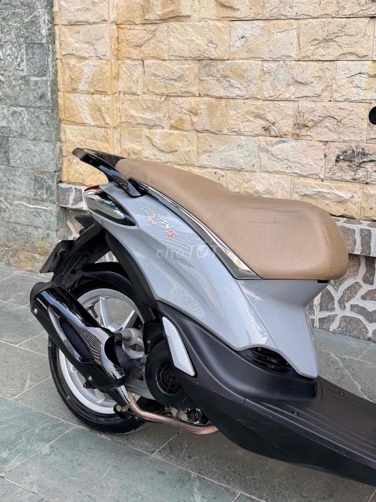 Liberty 125 iget phanh ABS máy zin 100% đại chất. Mua bán Xe máy tại Quận Cầu Giấy Hà Nội được đăng bởi nguyễn bích thuỷ hình 7