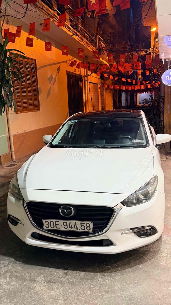 Mazda 3 2017 Phanh điện tử Trắng. Mua bán Ô tô tại Quận Đống Đa Hà Nội được đăng bởi Trịnh Khắc Hiếu hình 3