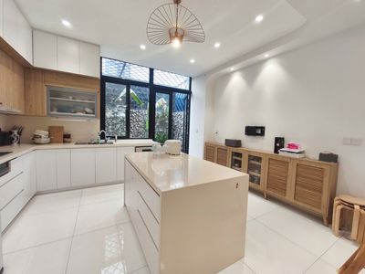 Citibella 2 gồm 1 trệt 2 lầu gồm 4pn sổ hồng mới giá 10.5 tỷ tại Q.2