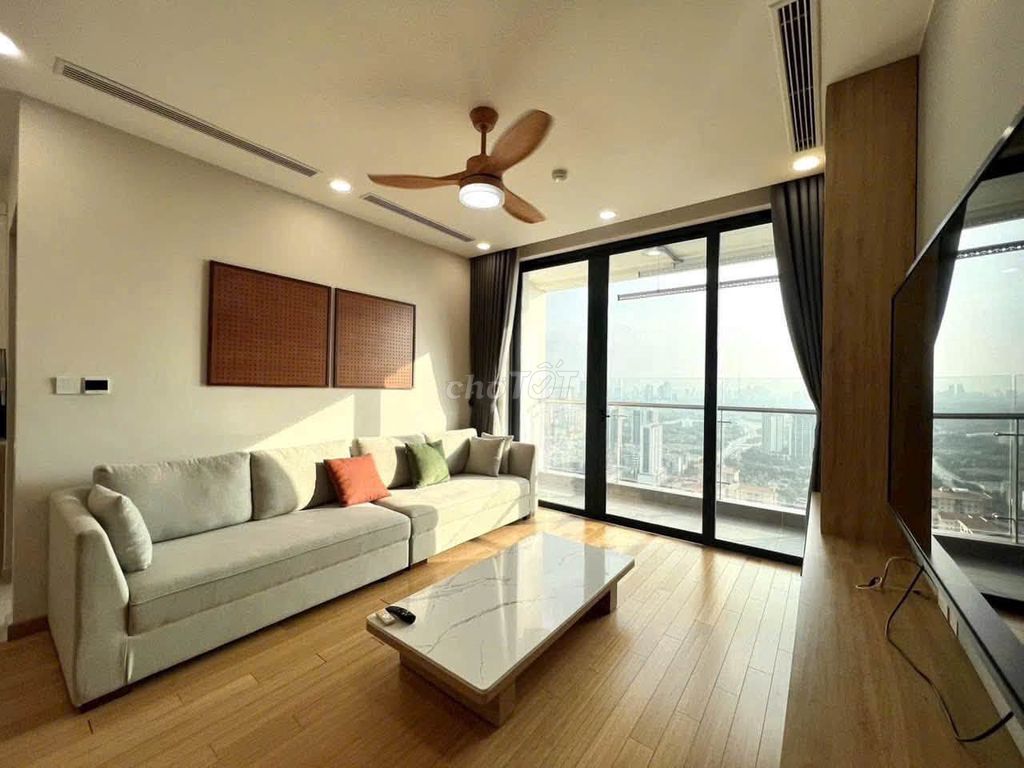 3-комнатная квартира в The ZEI Plaza Ле Дык Тхо, 104м2, с мебелью