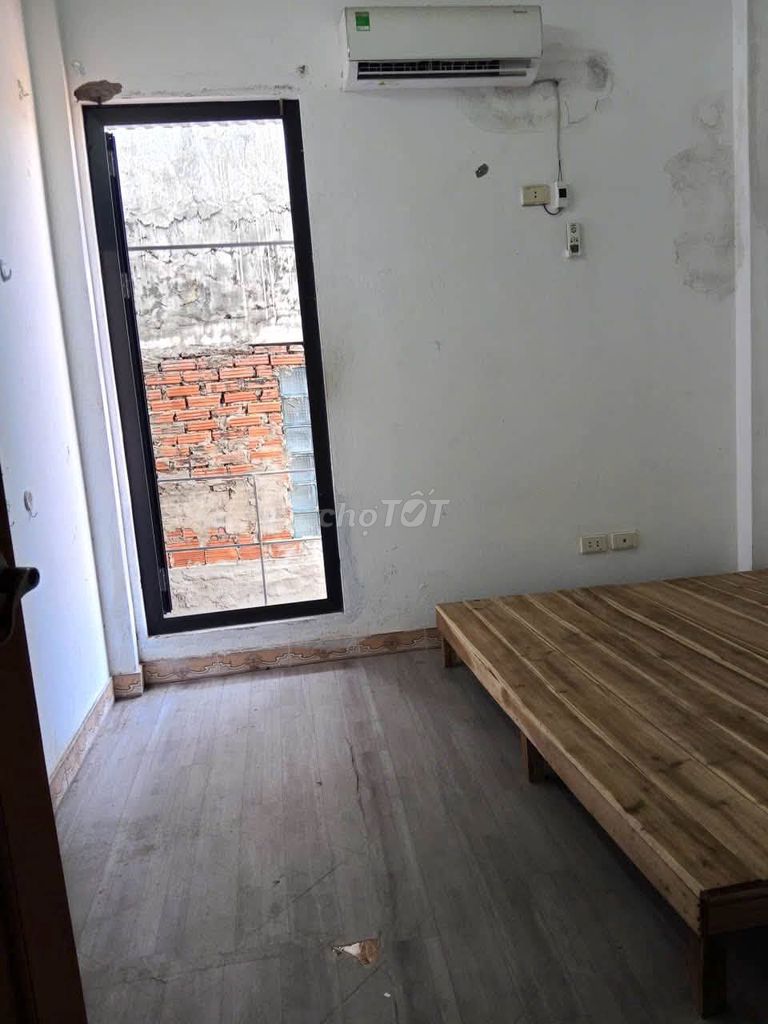 Полностью меблированный номер, 2,4 этажа, Джанг Фонг, Хоанг Май