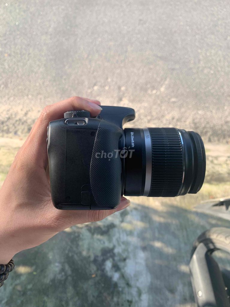 Máy ảnh Canon EOS 100D Đen. Mua bán Máy ảnh, Máy quay tại Quận Cẩm Lệ Đà Nẵng được đăng bởi Ngô Quốc Anh hình 1