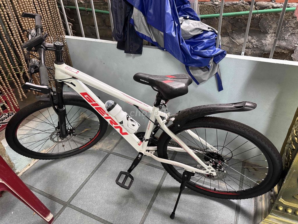 cần bán xe đạp. Mua bán Xe đạp tại Thành phố Huế Thừa Thiên Huế được đăng bởi Thanh Long Phan hình 1