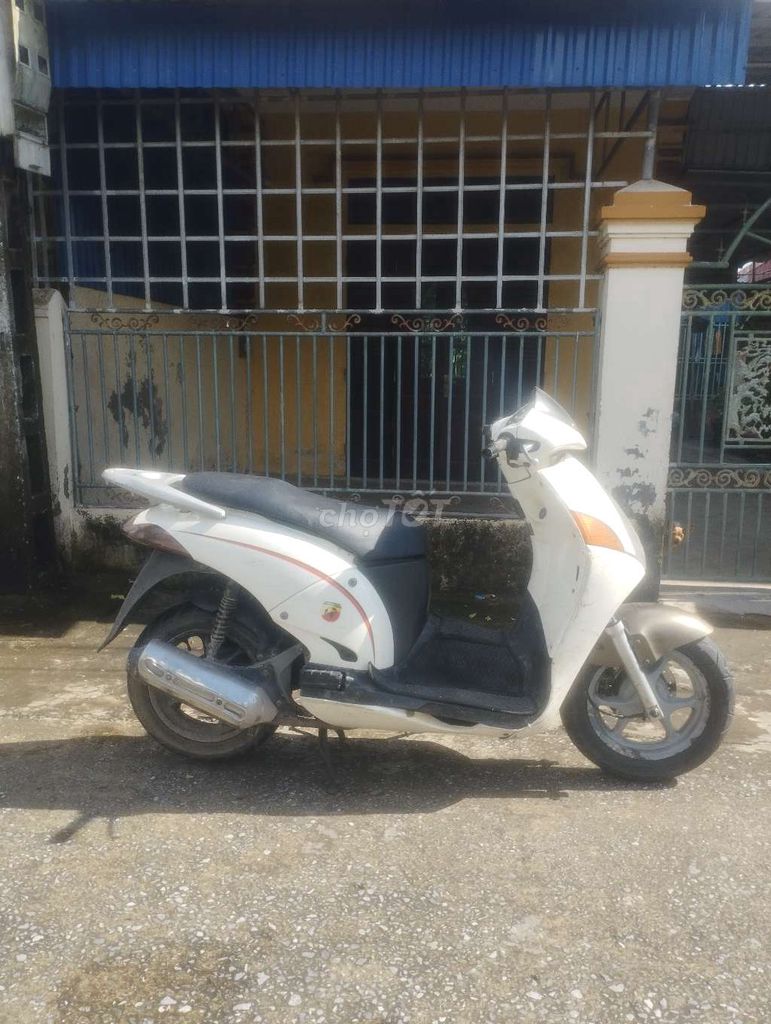 Xe máy Honda @ máy chạy êm bốc. Mua bán Xe máy tại Huyện Hải Hậu Nam Định được đăng bởi Bảo việt  hình 1