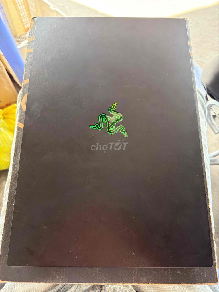 Razer Laptop Gaming i7 16GB Đen. Mua bán Laptop tại Thành phố Thủ Dầu Một Bình Dương được đăng bởi Bien le Van hình 1