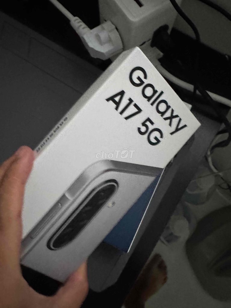 Samsung Galaxy A17 5G 8GB/128GB Mới nguyên seall. Mua bán Điện thoại tại Thành phố Thủ Đức Tp Hồ Chí Minh được đăng bởi Minh Sang Store Góp Bao Nợ Xấu hình 1