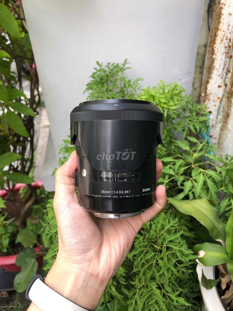 Ống kính Sigma 35mm f1.4 Art Canon Đen. Mua bán Máy ảnh, Máy quay tại Quận Phú Nhuận Tp Hồ Chí Minh được đăng bởi Lam Vy  hình 1