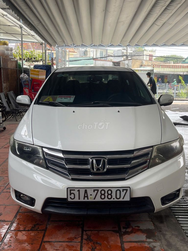 Honda City 2013 1.5 AT - 192000 km