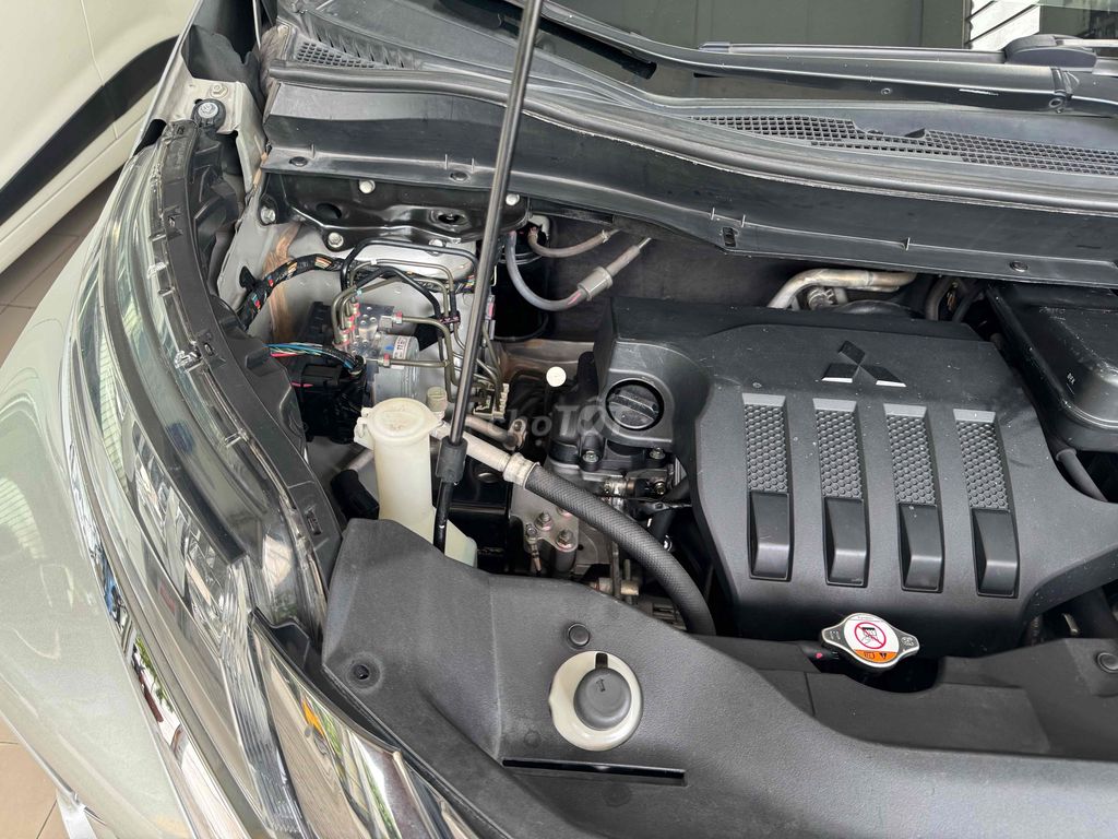 Mitsubishi Xpander Cross 2021 AT - 86000 km. Mua bán Ô tô tại Quận 12 Tp Hồ Chí Minh được đăng bởi Salon Ô tô Hoàng Minh Phát hình 14