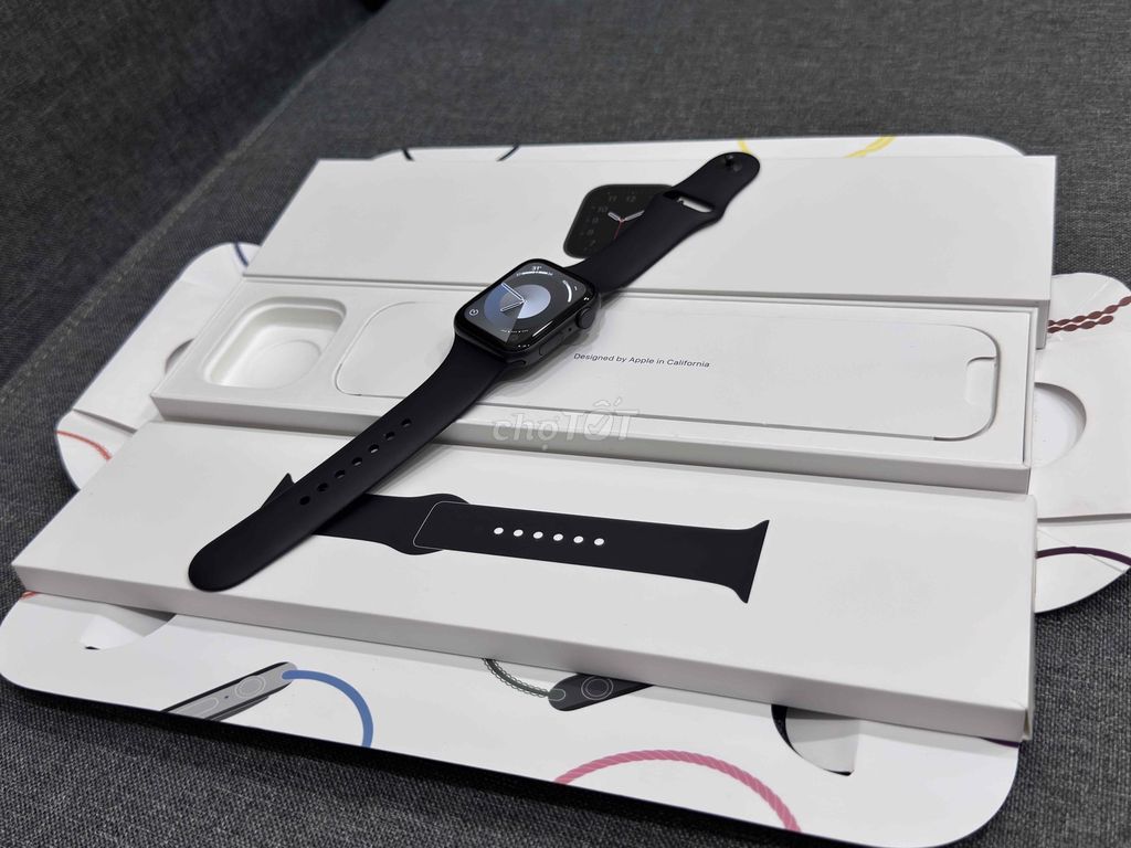 Apple Watch SE 44mm GPS Xám. Mua bán Thiết bị đeo thông minh tại Quận Bình Thạnh Tp Hồ Chí Minh được đăng bởi Tuân Nguyễn hình 1