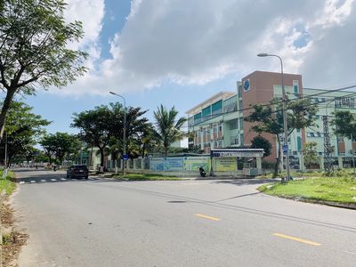 BÁN LÔ ĐẤT 2MT ĐINH GIA TRINH , ĐƯỜNG 10M5, GIÁ 50TR/M2, GIÁ SIÊU RẺ. Mua bán đất tại Quận Cẩm Lệ Đà Nẵng được đăng bởi nhi huỳnh