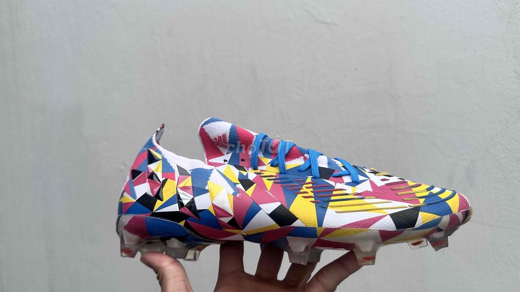 Giày đá bóng Adidas (giày móng). Mua bán Đồ thể thao, Dã ngoại tại Quận Bình Thuỷ Cần Thơ được đăng bởi Thầy Tiến 2hand hình 1