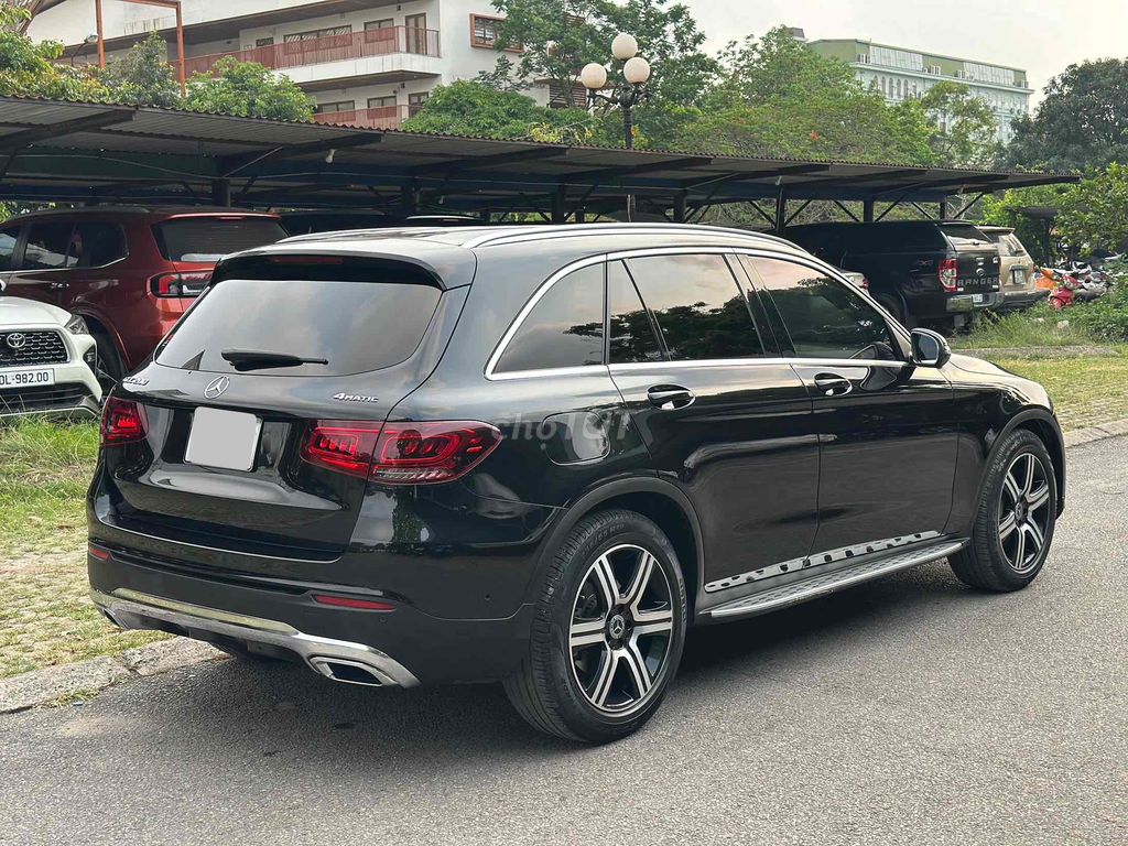 Mercedes Benz GLC 200 Sx 2020 4Matic Đen 56000km. Mua bán Ô tô tại Quận Cầu Giấy Hà Nội được đăng bởi Vũ Kiên hình 4