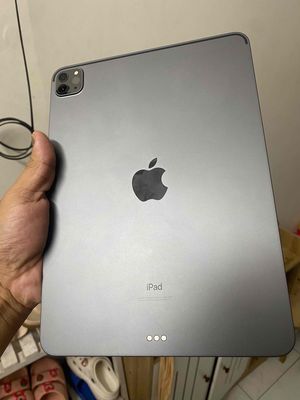 Em cần bán IPAD PRO M1 11inch 128g pin 92%. Mua bán Máy tính bảng tại Quận 12 Tp Hồ Chí Minh được đăng bởi Út Trần