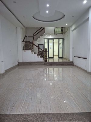 Аренда · 6 комн. · 120 м² · Quận Cẩm Lệ, ул. Đường Trịnh Đình Thảo