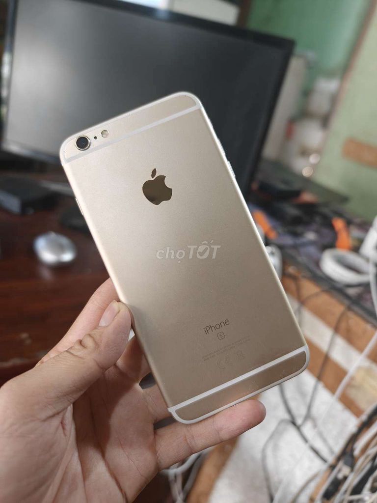 Apple iPhone 6S Plus 32GB Vàng. Mua bán Điện thoại tại Thành phố Thủ Dầu Một Bình Dương được đăng bởi Việt Phê hình 1