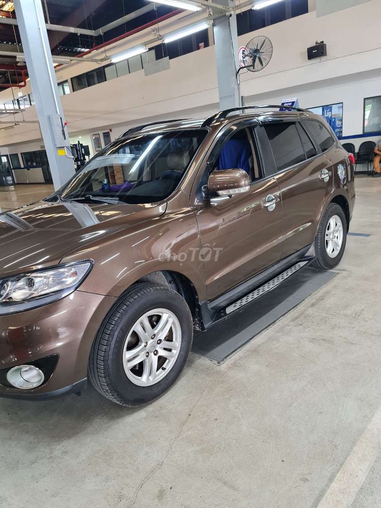 Santa Fe 2011 bản nhập Hàn máy xăng 2.4 AT 4WD. Mua bán Ô tô tại Thành phố Thủ Đức Tp Hồ Chí Minh được đăng bởi hoang trung hình 2