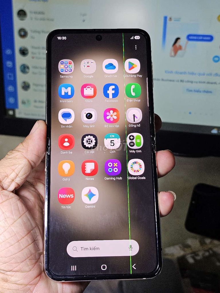 Samsung Galaxy Z Flip5 256GB trải nghiệm . Mua bán Điện thoại tại Quận 8 Tp Hồ Chí Minh được đăng bởi Thiên Hòa mobile  hình 1