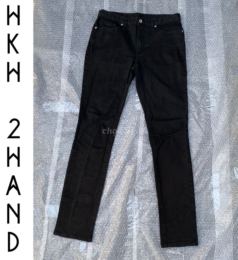 Jeans NHẬT đen size 32 SKINNY, kiểu rách gối 2 bên