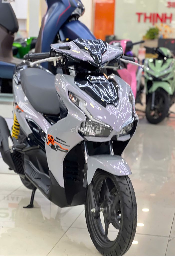 Air Blade 125 Tiêu Chuẩn 2025 SƠN MÀU THEO YÊU CẦU. Mua bán Xe máy tại Quận 12 Tp Hồ Chí Minh được đăng bởi Honda Thịnh Vượng Phát hình 4