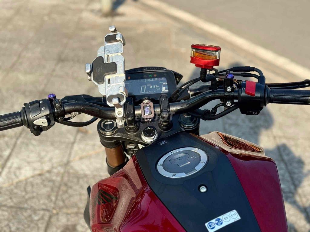 Honda CB 300R 2022 Đỏ 8000km. Mua bán Xe máy tại Quận Cầu Giấy Hà Nội được đăng bởi Tuấn Việt Motor hình 4