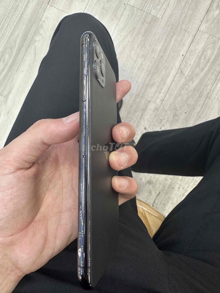 11 promaxx 256 màu đen. Mua bán Điện thoại tại Quận Đống Đa Hà Nội được đăng bởi nguyễn đức ngọc hình 2