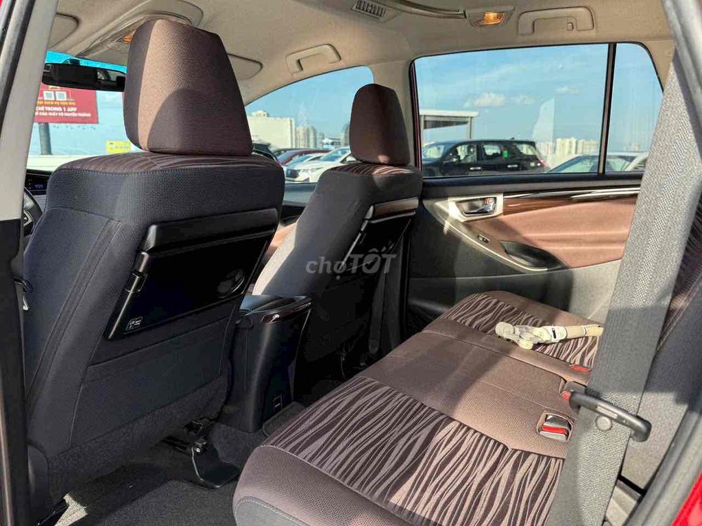 Toyota Innova 2020 Venturer - 34000 km 7c tự động. Mua bán Ô tô tại Quận Bình Thạnh Tp Hồ Chí Minh được đăng bởi phuongneo hình 7