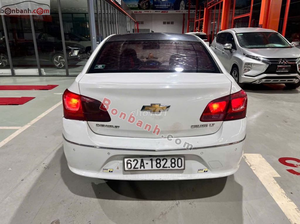 Chevrolet Cruze 2017 LT 1.6L - 250000 km. Mua bán Ô tô tại Thành phố Thủ Dầu Một Bình Dương được đăng bởi Nghĩa Phan Thành hình 9