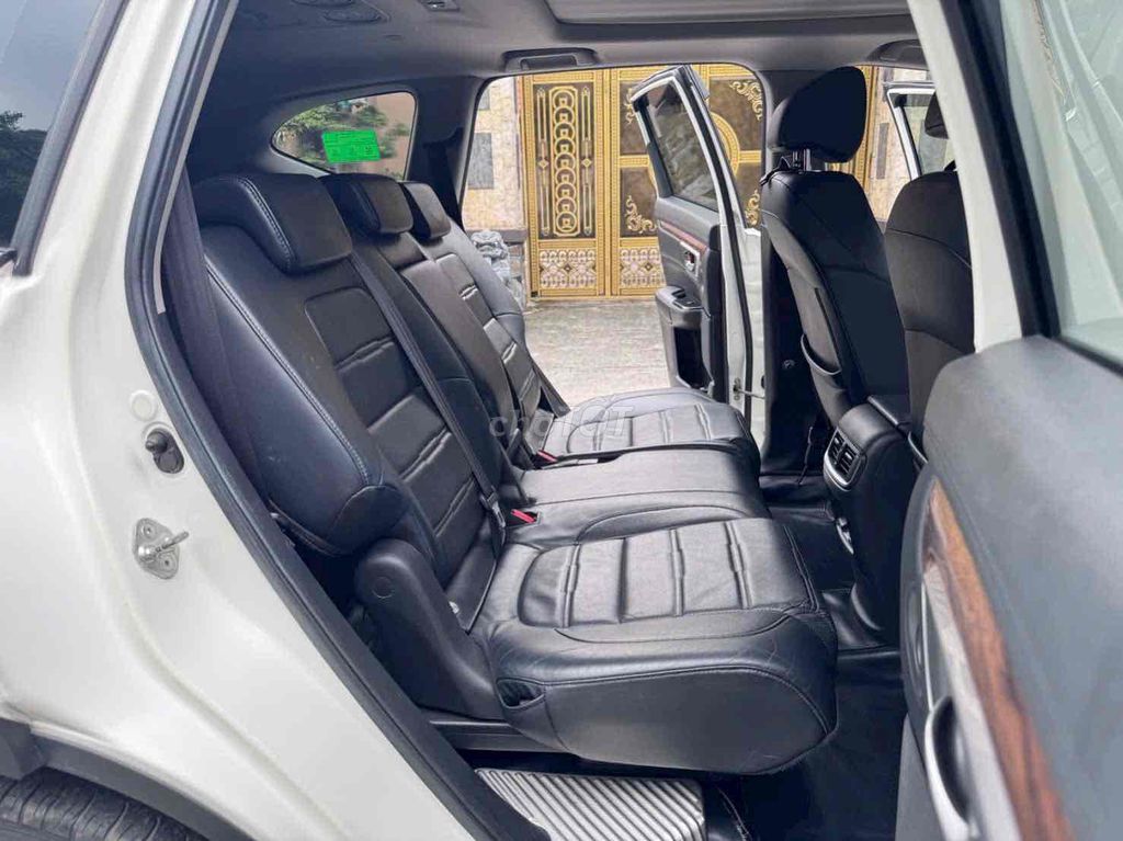 Honda CR V 2018 L - 78000 km. Mua bán Ô tô tại Quận 12 Tp Hồ Chí Minh được đăng bởi Nam Trường  hình 12