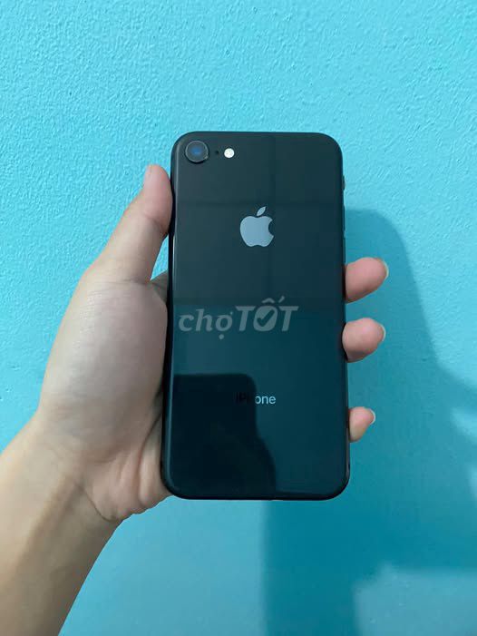Apple iPhone 8 Đen Đã sử dụng. Mua bán Điện thoại tại Quận Tân Bình Tp Hồ Chí Minh được đăng bởi Hội Đồ Điện Tử hình 1