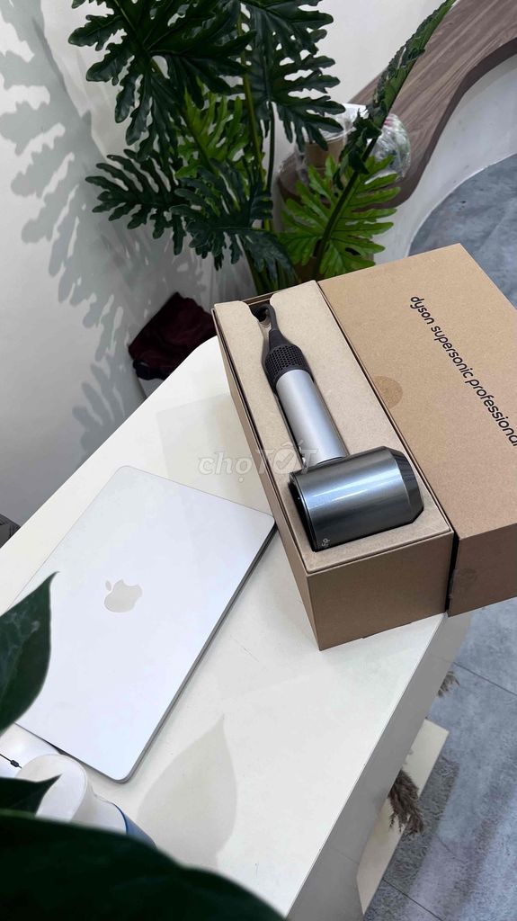 Máy sấy tóc Dyson HD12 Xám Đã sử dụng. Mua bán Nội thất, đồ gia dụng khác tại Quận 3 Tp Hồ Chí Minh được đăng bởi Tên chưa cung cấp hình 1