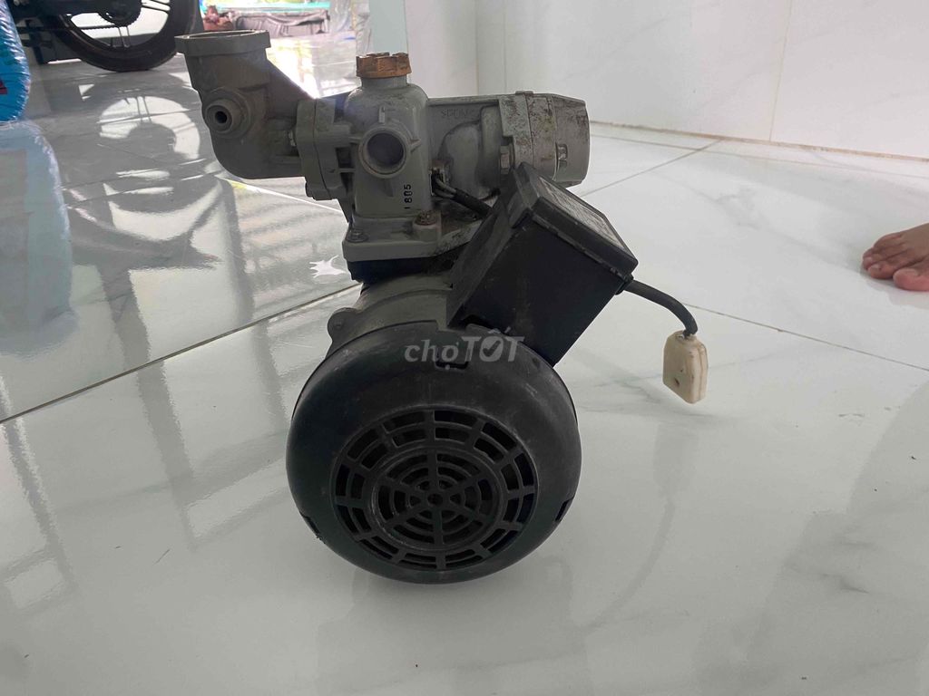 Máy bơm nước Hitachi Đã sử dụng. Mua bán Thiết bị vệ sinh, nhà tắm tại Thành phố Sa Đéc Đồng Tháp được đăng bởi thanh hình 1