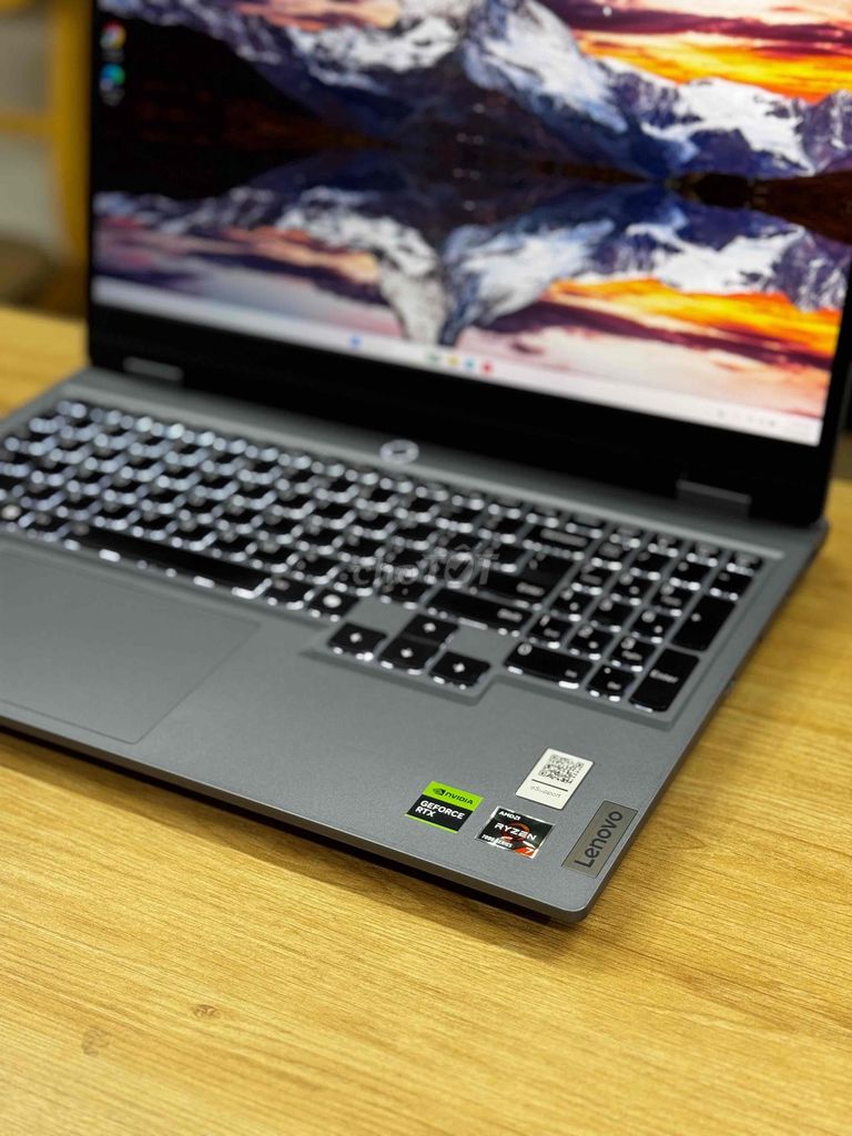 LOQ 2024 RTX 4060 8GB Bảo Hành 01/2027 Việt Nam. Mua bán Laptop tại Quận Hoàng Mai Hà Nội được đăng bởi Hoàng Bách Computer hình 1