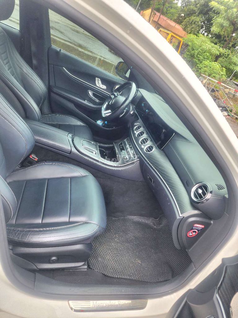 2021 E300 AMG - 3 km. Mua bán Ô tô tại Quận Ngô Quyền Hải Phòng được đăng bởi Nguyễn thuần hình 4