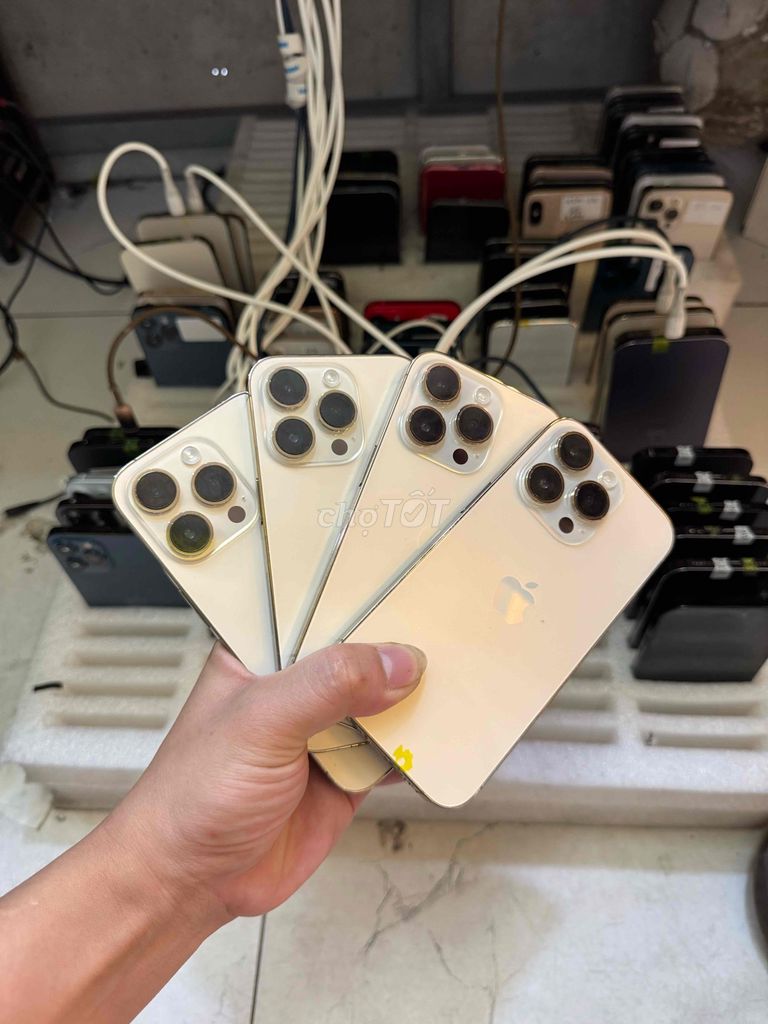 Apple iPhone 14 Pro 256GB Tím Mỹ (LL/A). Mua bán Điện thoại tại Thị xã Từ Sơn Bắc Ninh được đăng bởi Hữu Tiến Mobile hình 1